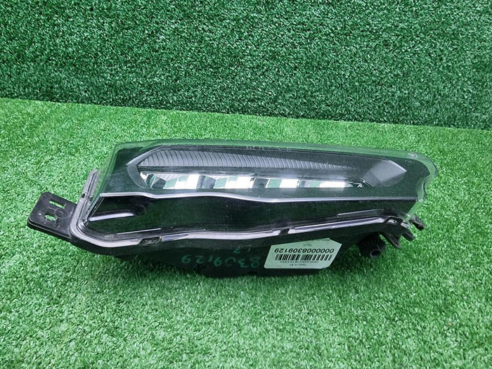 ПТФ правая BMW X3 G01 X4 G02 (2017-2021) LED