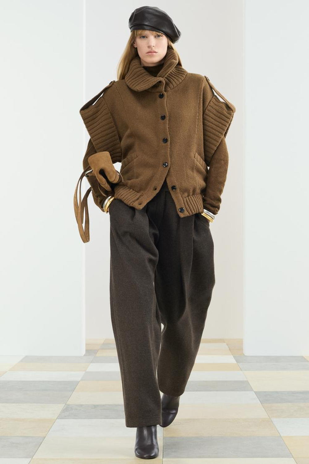 ZARA БРЮКИ С КАРМАНАМИ И СРЕДНЕЙ ПОСАДКОЙ, КОРИЧНЕВЫЙ