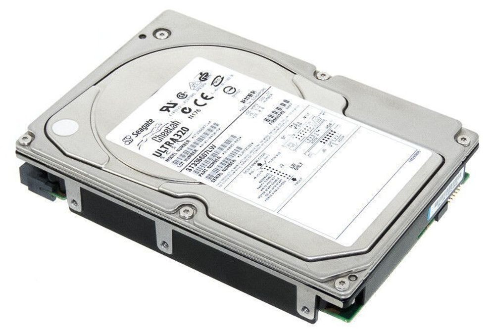 Жесткий диск IBM Cheetah 10K.6 SCSI 36Gb (10K/8Mb/U320/68pin) 0C1353