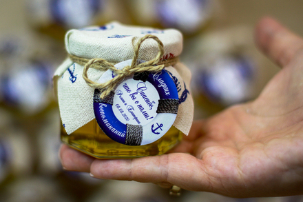 Бонбоньерка с медом на свадьбу в морском стиле, 140 грамм