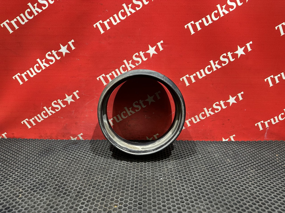 Патрубок воздухозаборника