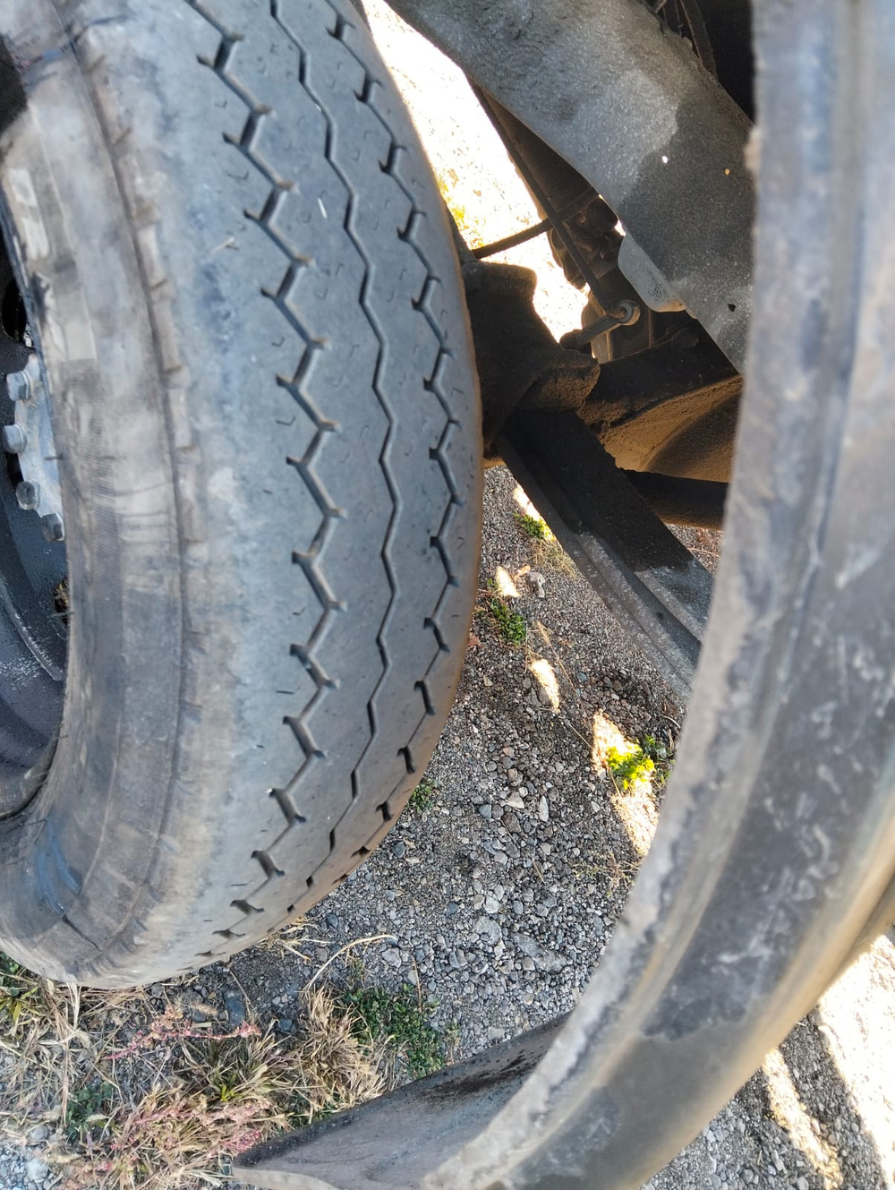 GAZ GAZELLE BUSINESS Бортовой (Евроборт) 33025 (Бортовой, Бензин/Газ, 2,7 л, 107 л.с.)