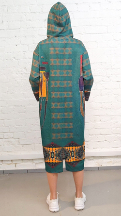 Платье с капюшоном "Четыре фигуры", по мотивам картины Василия Кандинского "Четыре фигуры на трех квадратах"