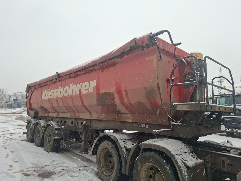 Kassbohrer DL Полуприцеп самосвальный Kassbohrer DL