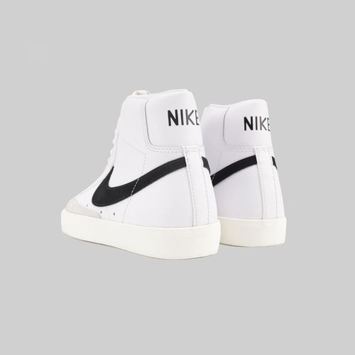 Кроссовки Nike Blazer Mid '77 Vintage артикул:BQ6806-100 - купить в магазине Дайс