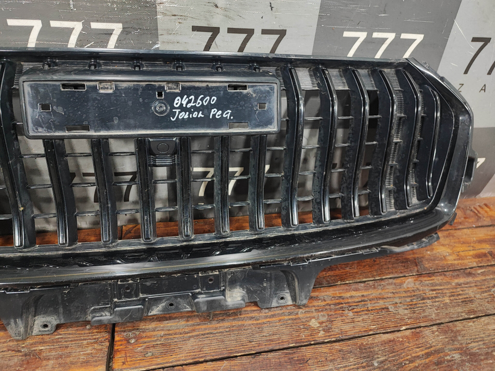 Решетка радиатора Haval Jolion 24-нв Б/У Оригинал 5509104XST13A