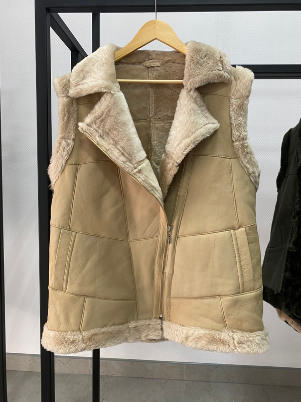 Жилет из натуральной овчины. Косуха, 62-64 Размер