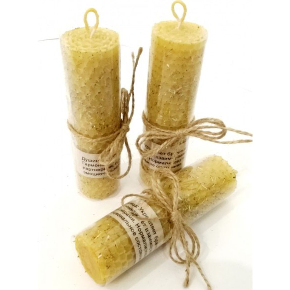 Свеча из вощины с Душицей 13 см