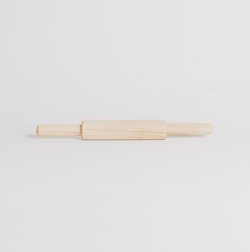 Деревянная скалка для раскатывания теста из сибирского кедра 31х3,5 см. RP11