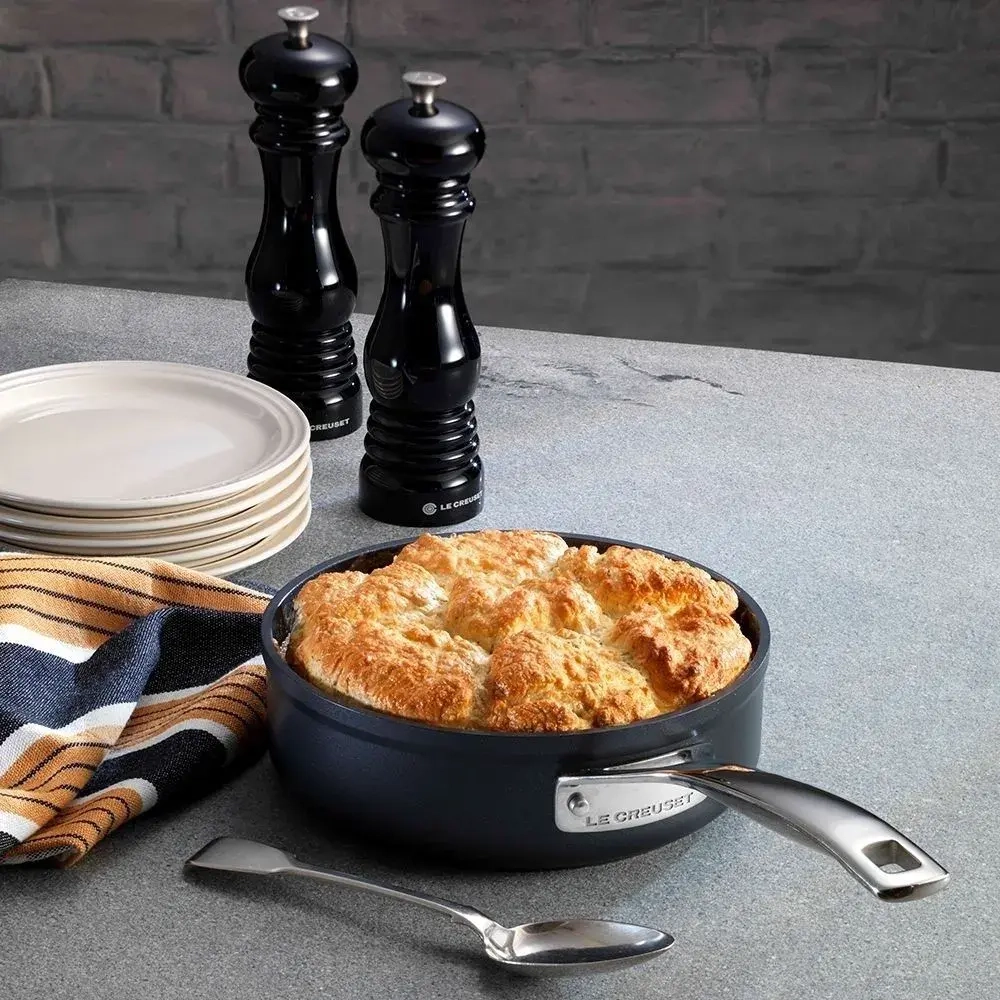 Le Creuset Сковорода для сотейника с антипригарным покрытием PRO 26см