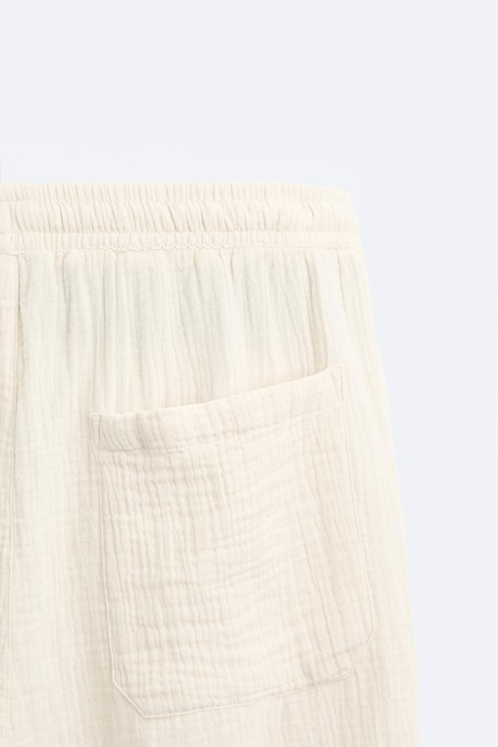 ZARA ШОРТЫ ИЗ ЖАТОЙ ТКАНИ, БЕЖЕВЫЙ