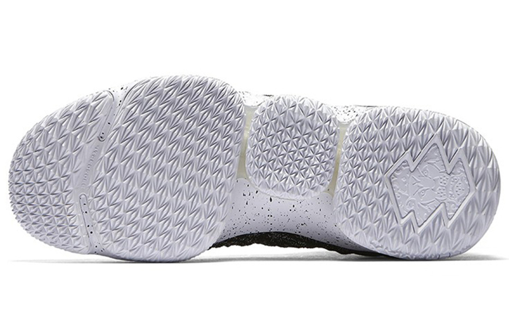 Кроссовки Nike Lebron 15 Ashes