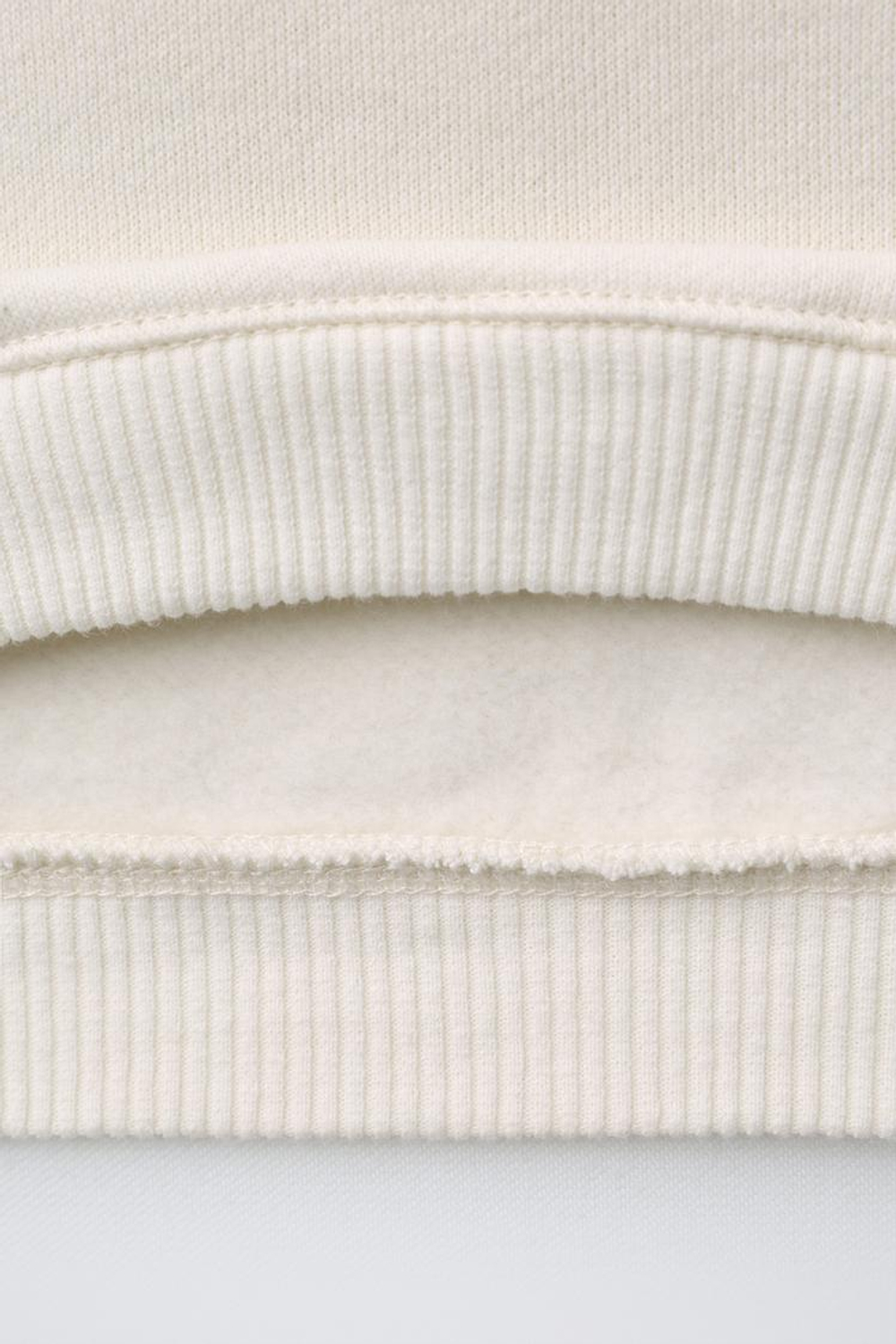 ZARA ТОЛСТОВКА С РУКАВАМИ РЕГЛАН И НАДПИСЬЮ, ЭКРЮ