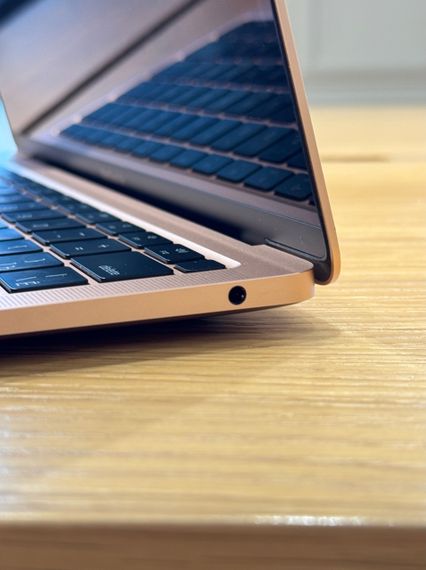 MacBook Air 13 M1 8/256Gb Gold
