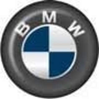 Наклейки  на колпаки D-6см - "BMW" (объемная) голографическая (черный фон) (кт4шт) 02151