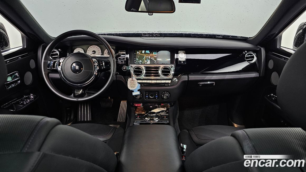 Rolls-Royce Ghost 6.6 V12 (05.2020)