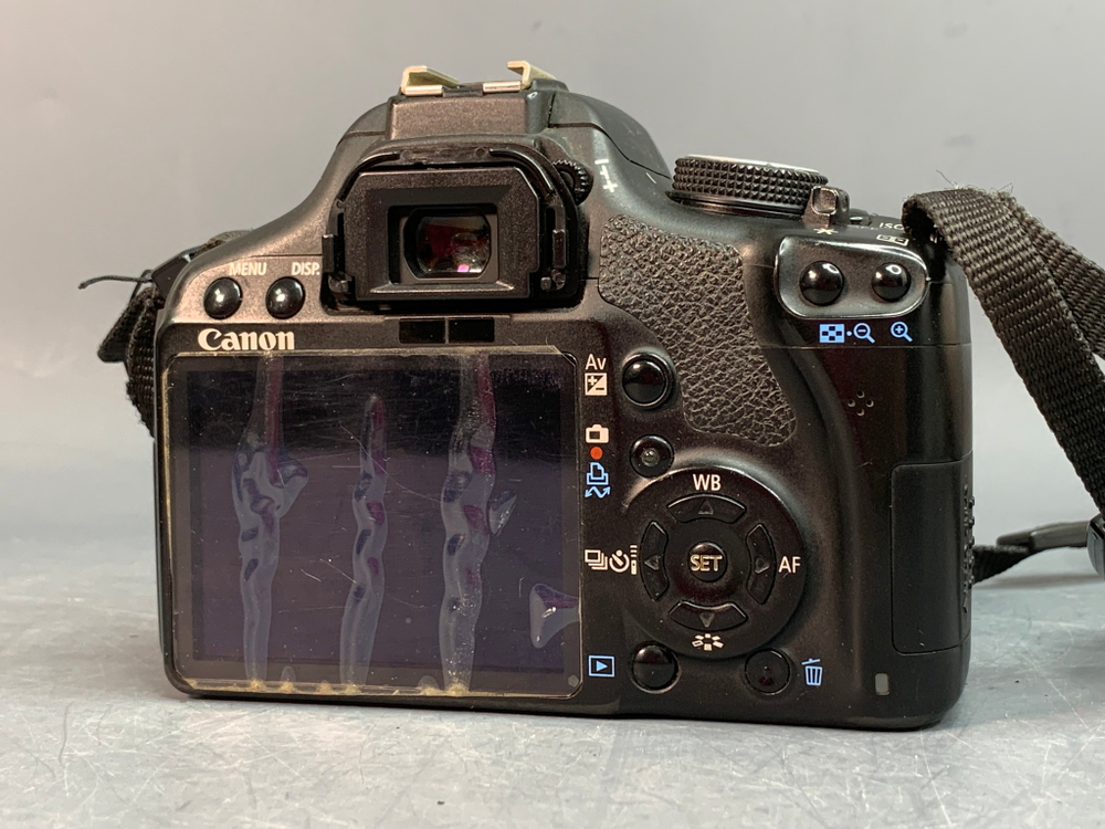Canon EOS 500D kit 18-55mm 38.000 кадров