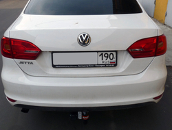 Фаркоп AvtoS для VOLKSWAGEN JETTA (2011) с универсальной электрикой Smart(блок) и сертификатом в комплекте, арт.(VW 32+smart)