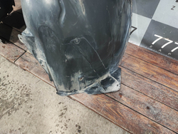 Подкрылок передний правый Volvo XC60 2 17-нв Б/У Оригинал 31694870