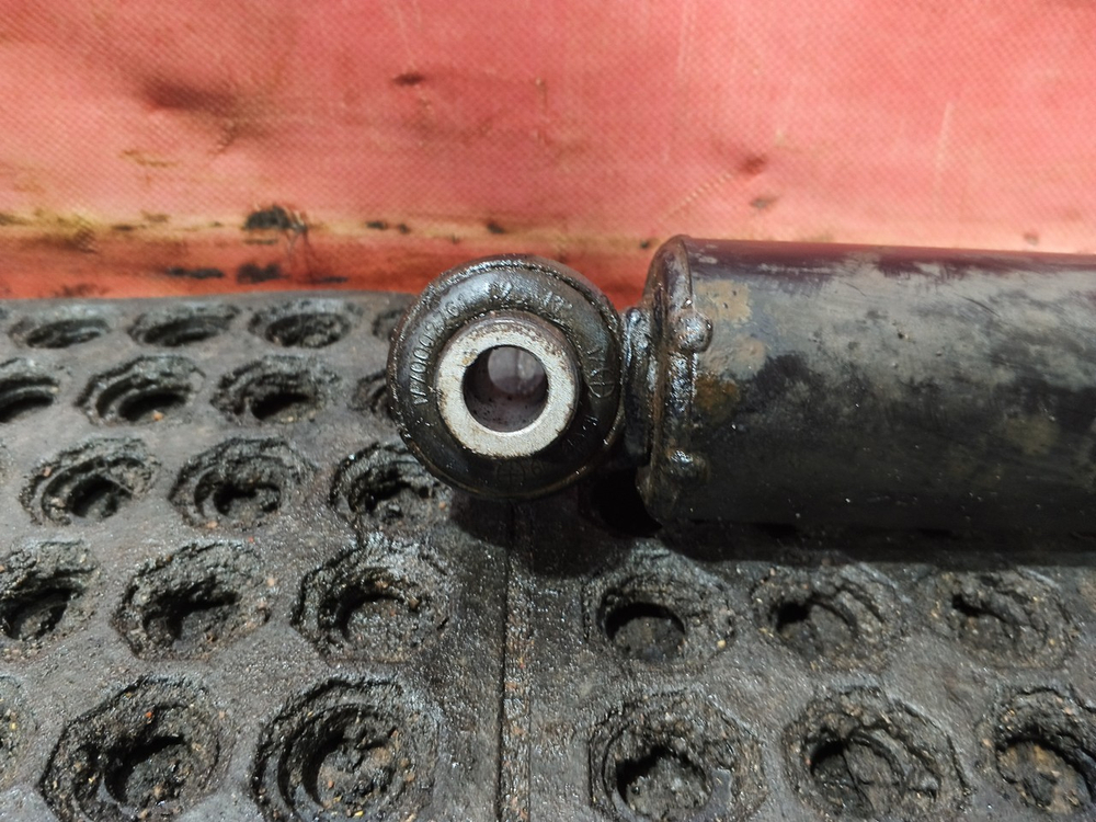 Амортизатор передний 2023г.