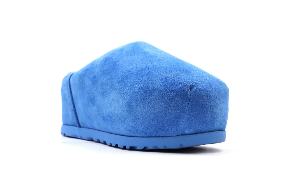 UGG Pumped Slide Big Sky