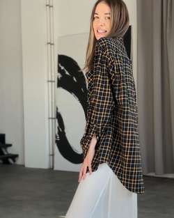 Черная рубашка в клетку с кашемиром