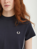 Женская Футболка Piped Seams Mock Neck