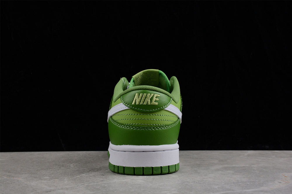 Nike Dunk Low Chlorophyll