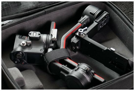 Электрический стабилизатор для зеркального фотоаппарата DJI RS 2 Pro Combo черный