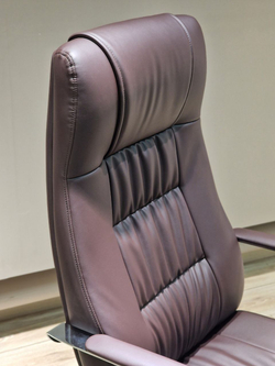 Кресло офисное 2367 685122 brown color LEATHER