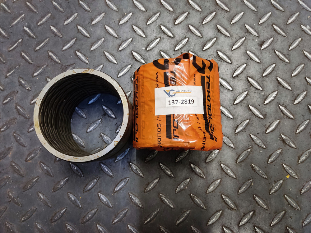 Втулка 137-2819