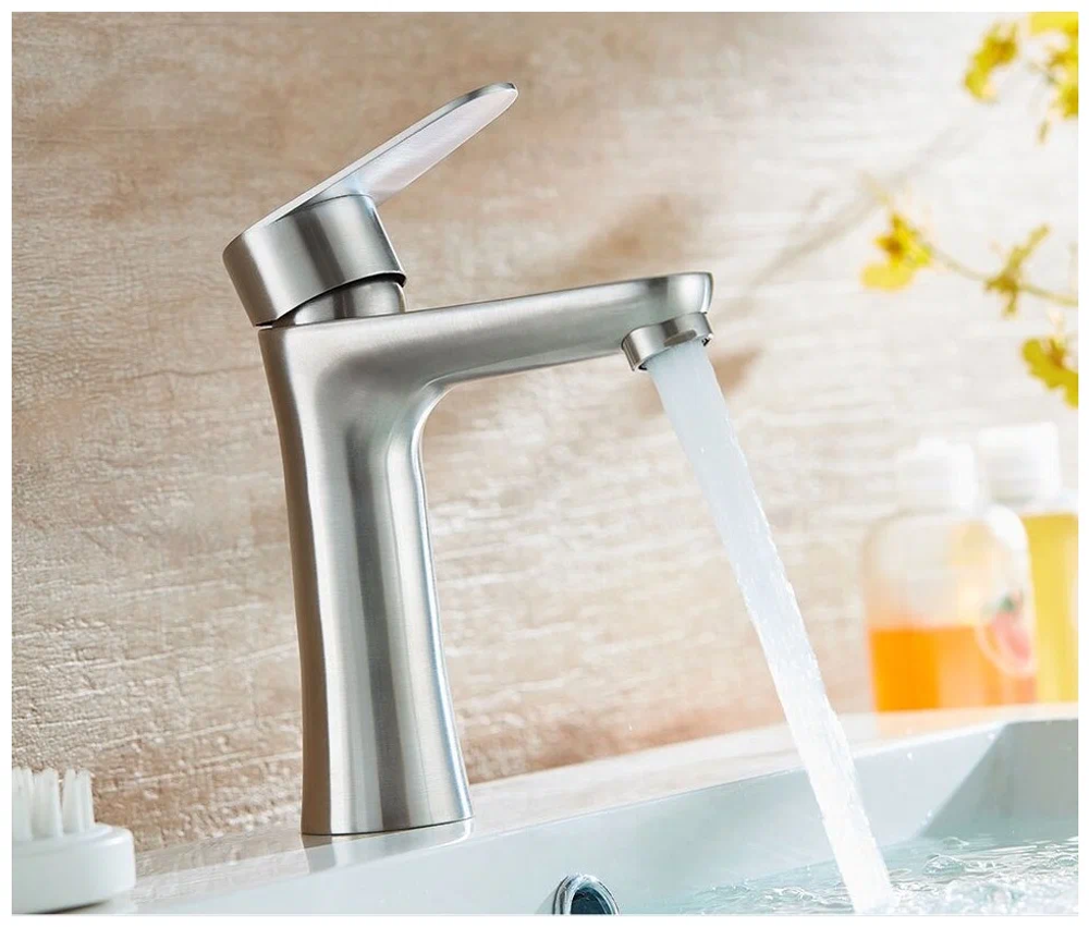 Смеситель для умывальника с гайкой (нерж) (1/10) Ledeme L71002