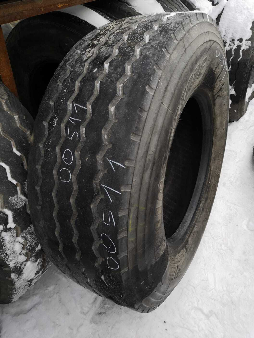 385/65R22.5 Bridgestone R168 шина б/у