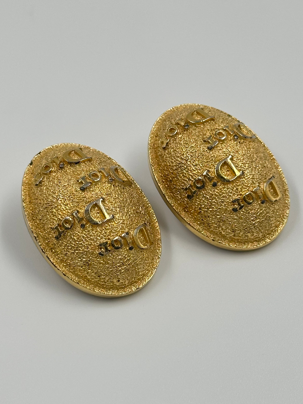 Клипсы Christian Dior