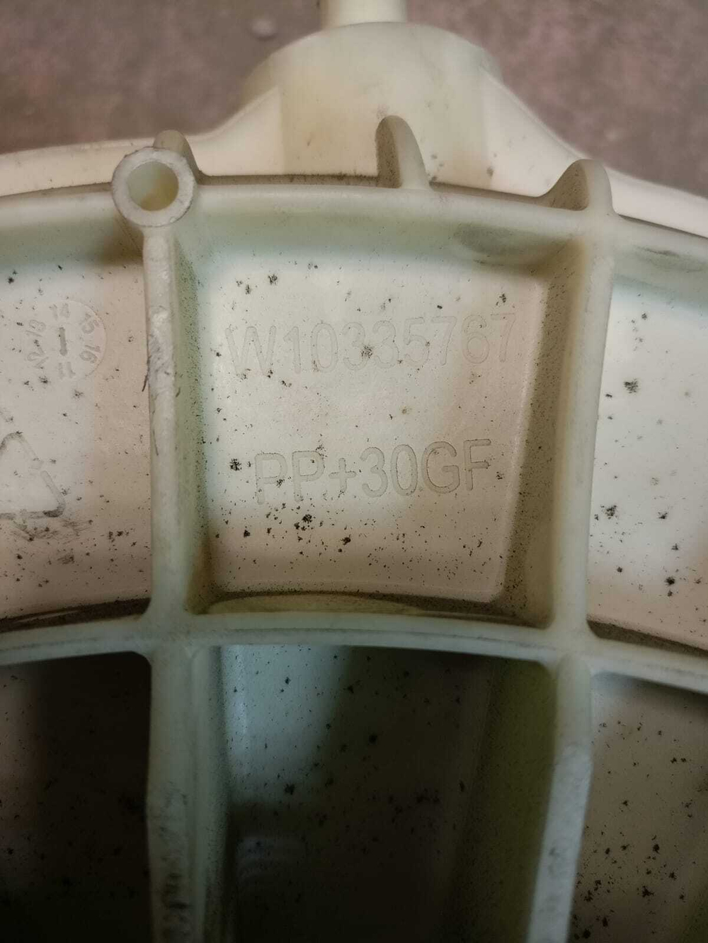 92 Бак для стиральной машины Whirlpool W10335776 б/у