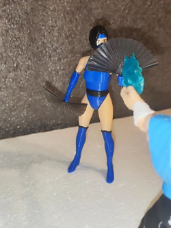 Подвижная фигурка "Китана" Mortal Kombat, пластик, цветная