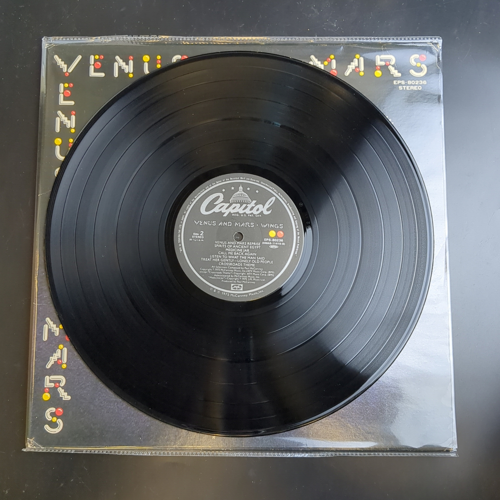 LP Paul McCartney Wings - Venus And Mars. Виниловая пластинка 12 дюймов. Япония 1975 год.