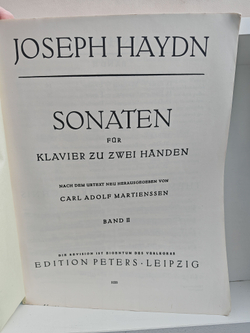 Haydn. Sonaten fur klavier II