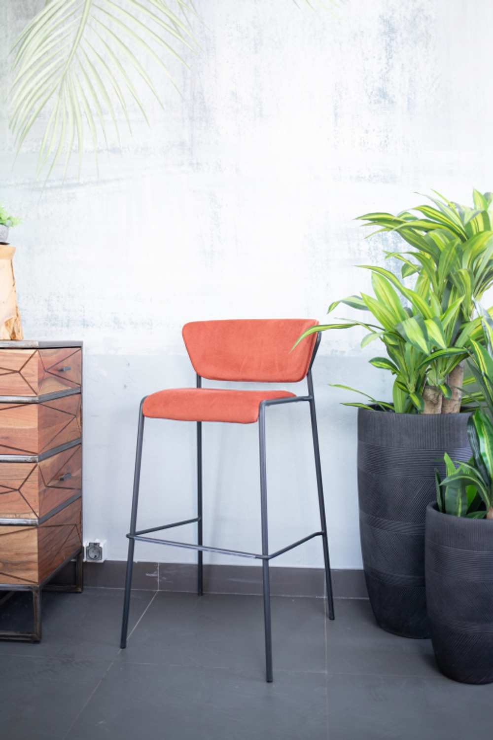 Стул барный с обивкой Scab Design Lisa, антрацит, красный