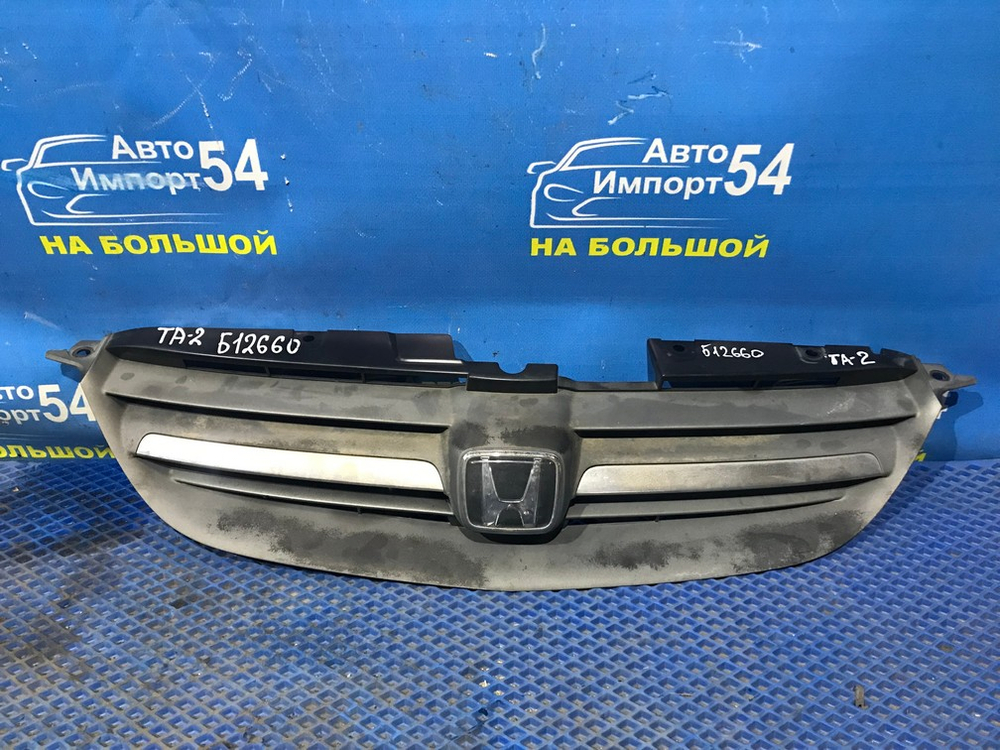 Решетка радиатора Honda AVANCIER 1999-2001
