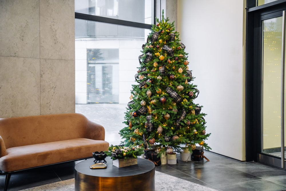 Дизайнерская ель «Элегантный шик»