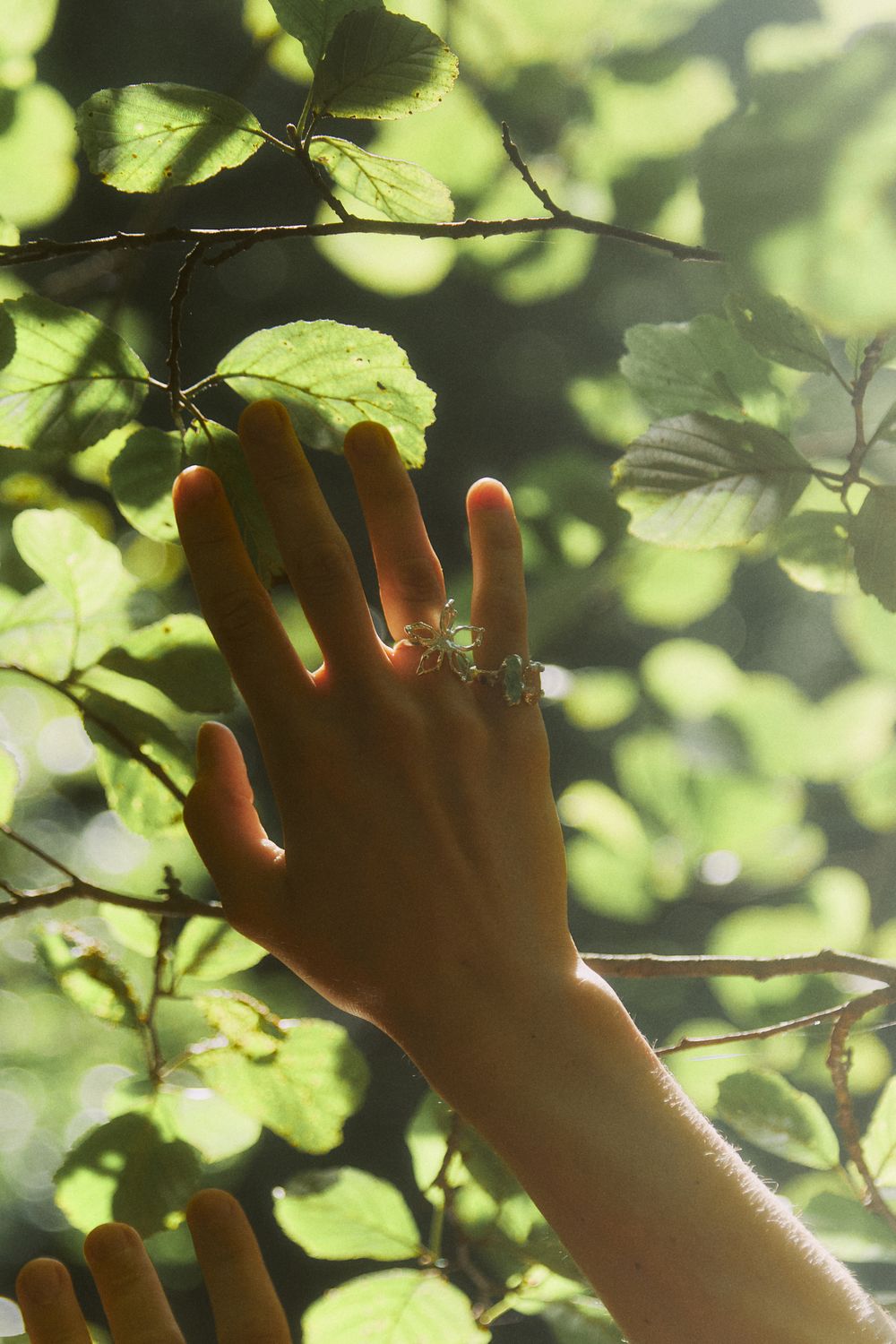 Кольцо Цветок