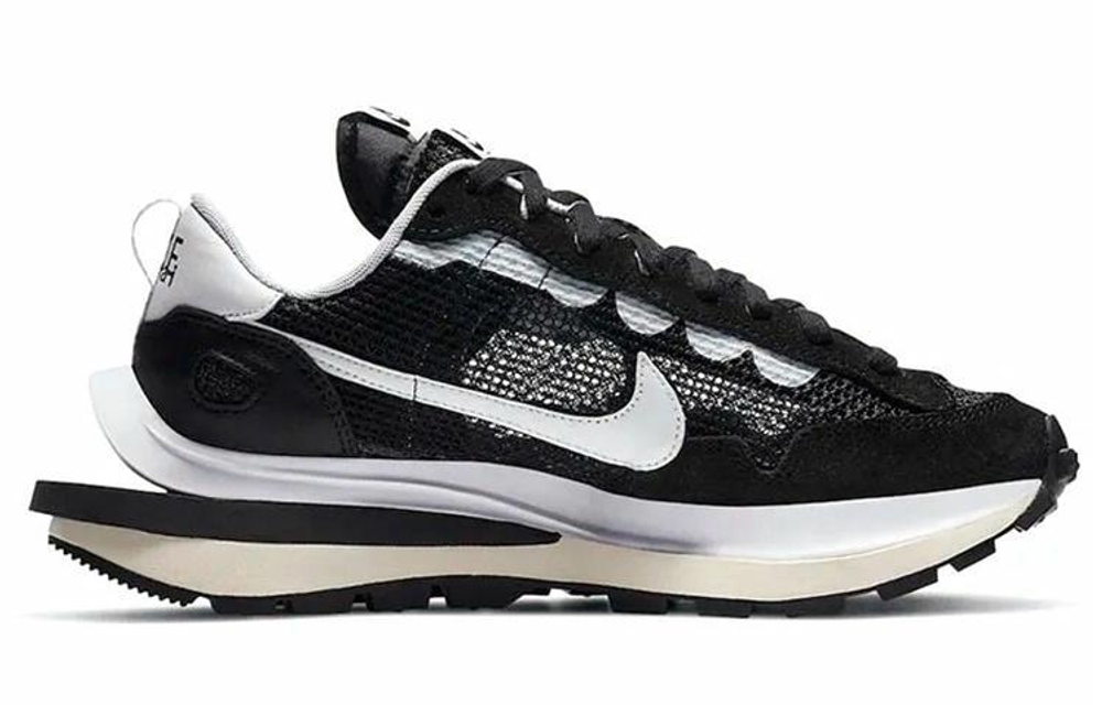 Кроссовки Sacai X Nike Vaporwaffle Black And White
