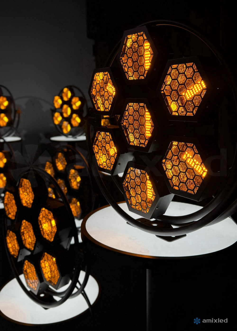 Световой прибор Amixled P1 MINI