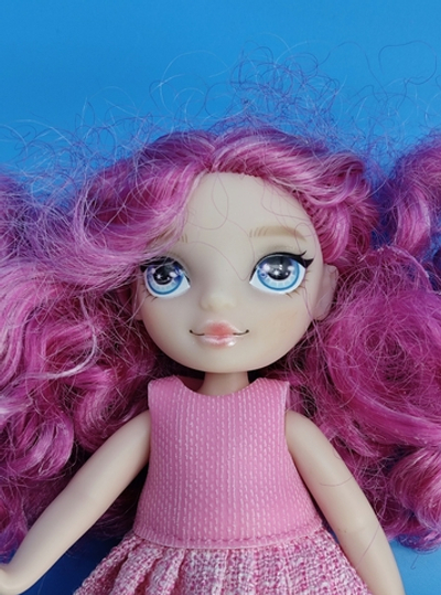 Кукла Rainbow High Littles Magenta Monroe 022065
