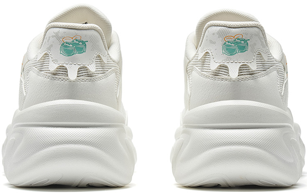 XTEP Claw Shoes 2.0 Slip Resistant Abrasion Resistant Low top Sports Casual Shoes Women"s Sail White