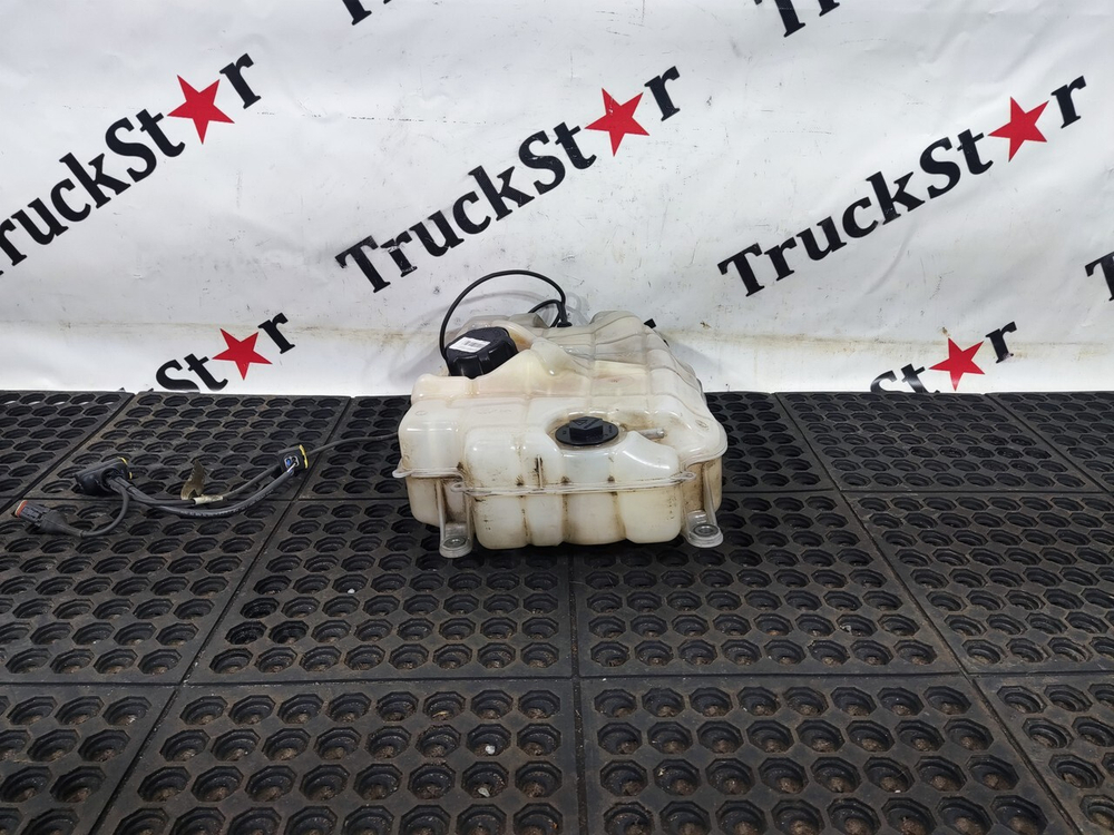 Бачок расширительный 2020г.