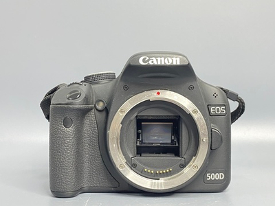 Canon 500D kit 18-55mm IS 5000 кадров