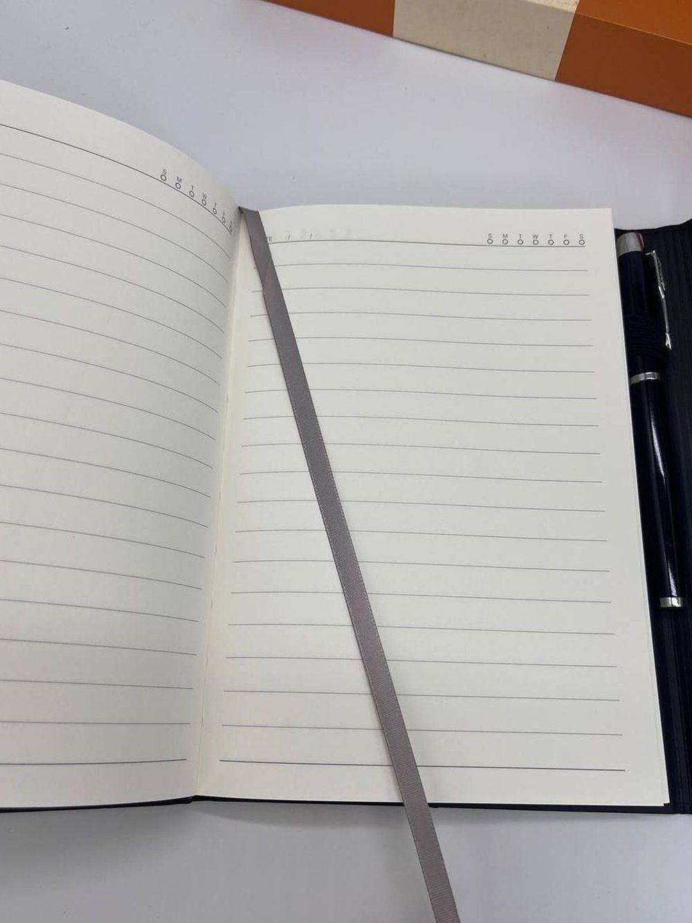 Блокнот подарочный А5 с ручкой О-графит (7725-3)