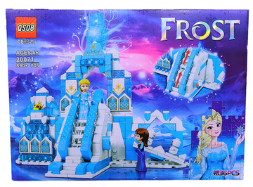 Конструктор " Холодное сердце : Замок Эльзы  " , 890 + деталей